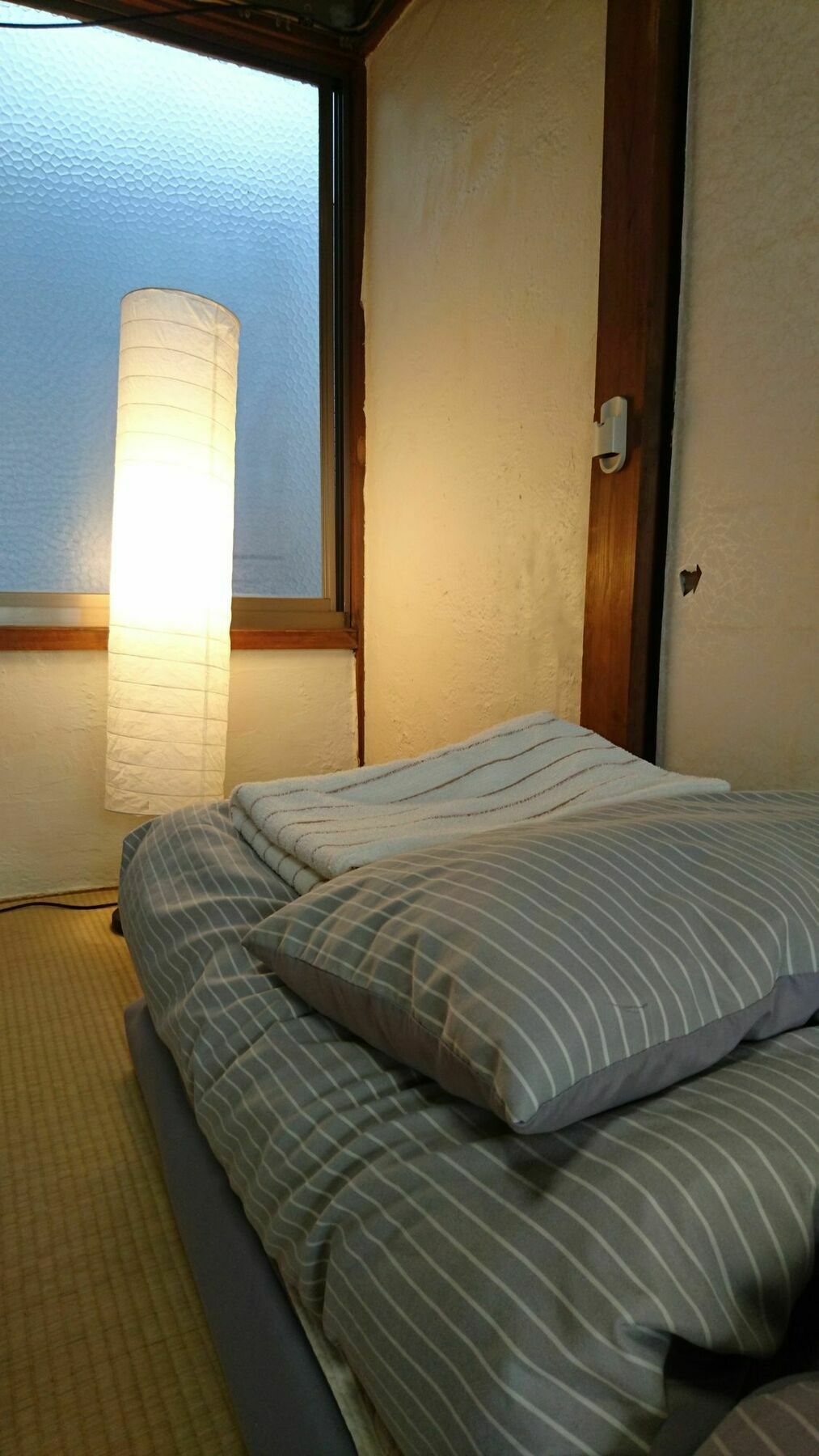 Gomaharu Guesthouse Осака Экстерьер фото